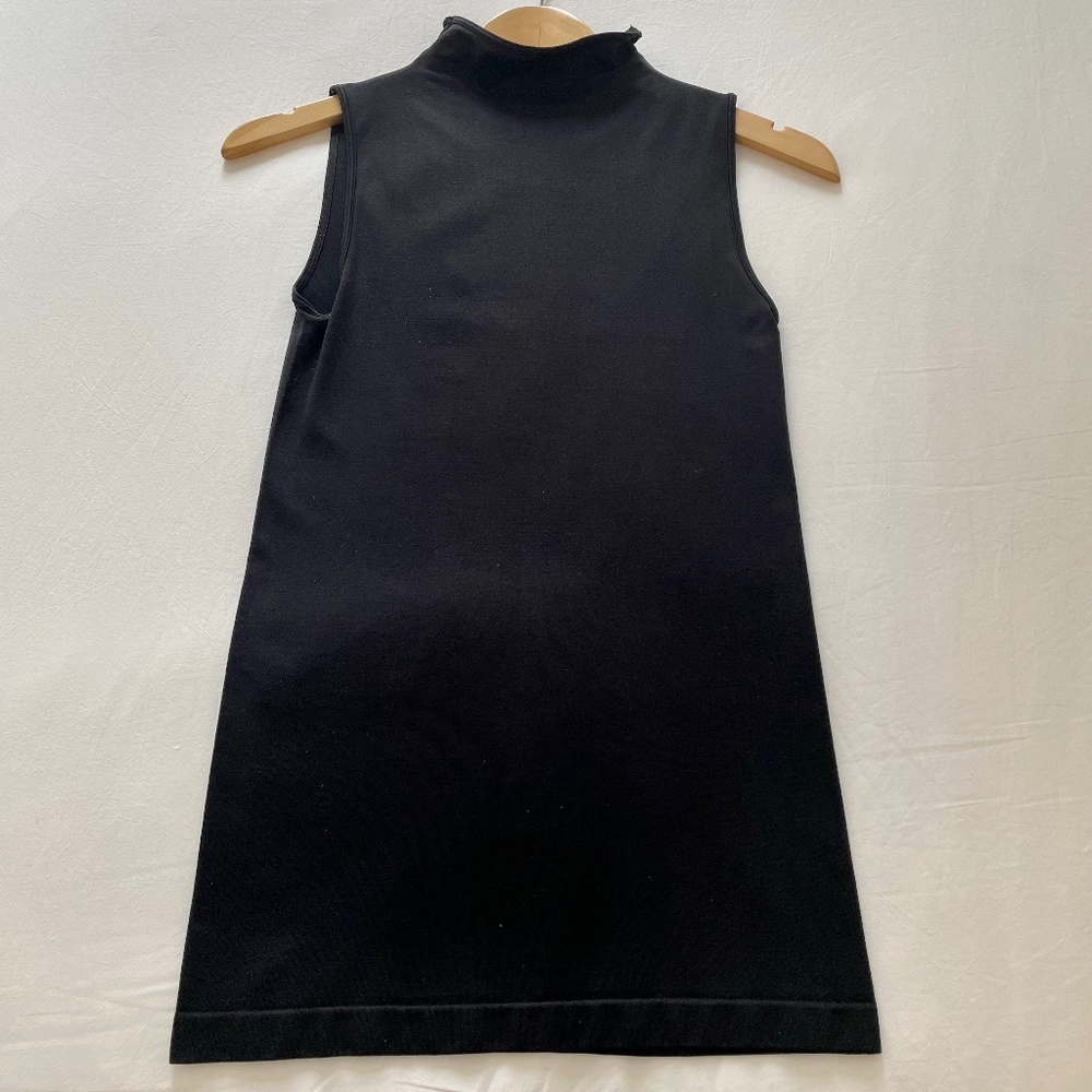 Black Women's Small Turtle Neck tank